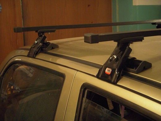 Поперечины Suzuki Tracker 1998-2008 SUV Amos Dromader STL на гладкую крышу, Прямоугольная