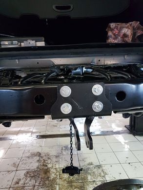 Фаркоп Lexus GX470 2003- на болтах