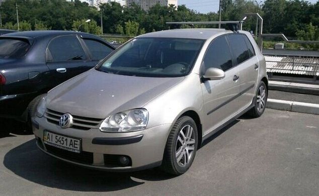 Поперечины Volkswagen Polo 2001-2009 mk IV Hatchback Amos Dromader Aero на гладкую крышу, Овальная