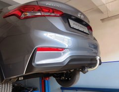 Фаркоп Hyundai Accent V (седан) 2017 - з'ємний на гвинтах Poligon-auto, Серебристий