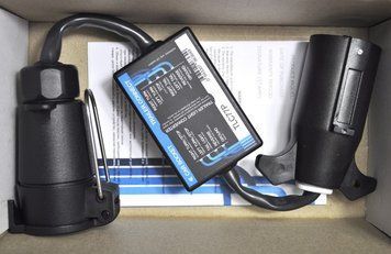 Перехідник на розетку з американця на європу TLC77P